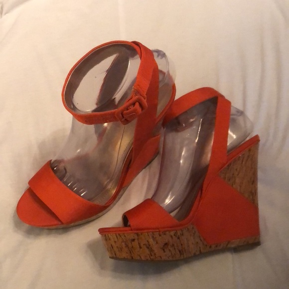 Lots of unlisted shoes - Picture 9 of 16